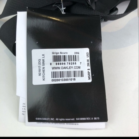 Oakley Kitchen Sink Lx Backpack - Picture 5 of 7